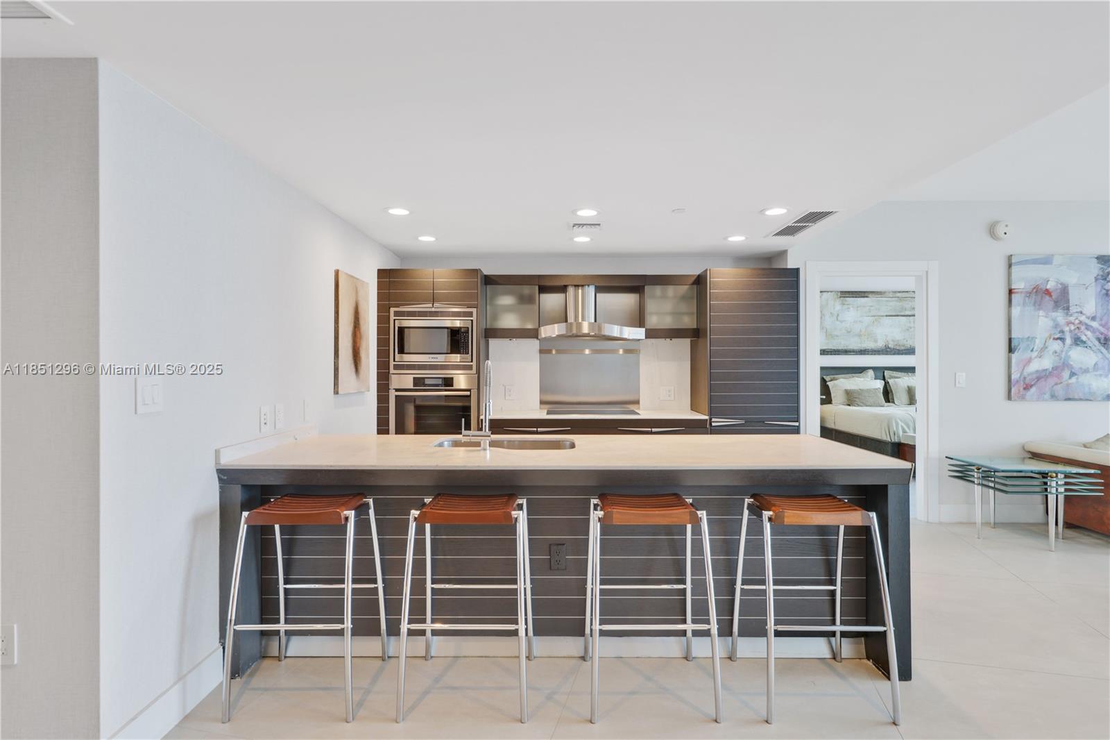 image Epic West Condo6