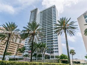 3140 S Ocean Dr #305