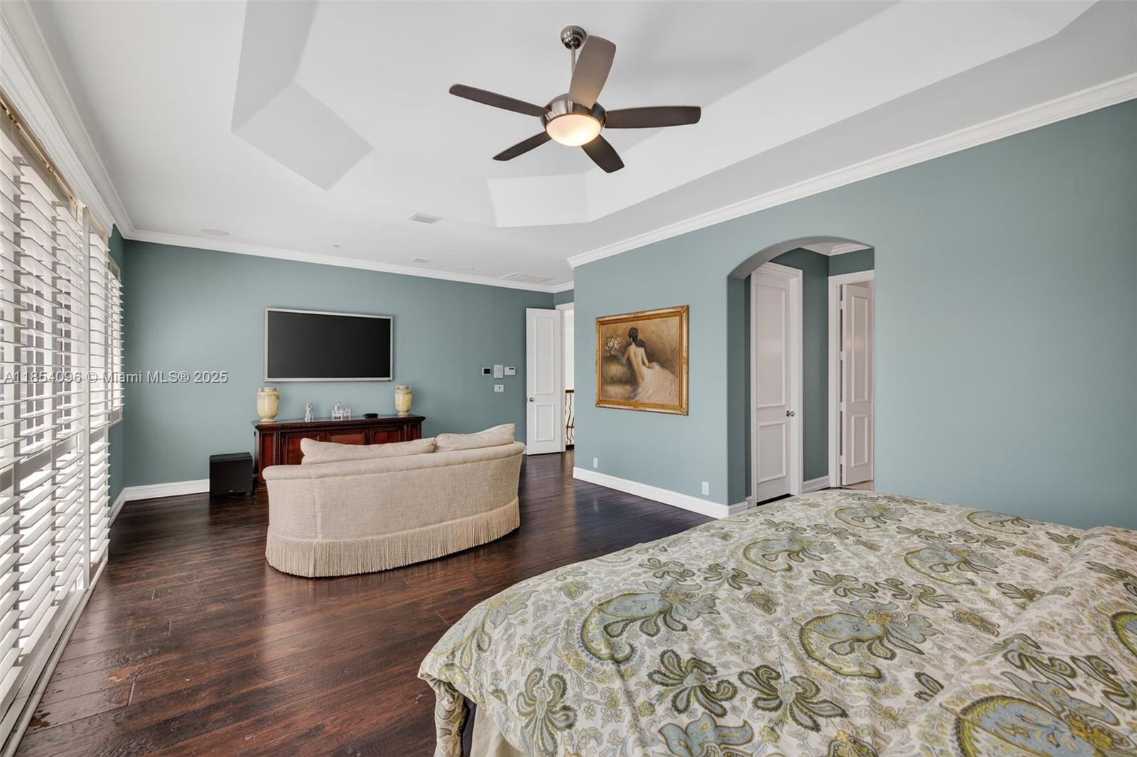 2649 NE 26th Ave Lighthouse Point, FL 33064