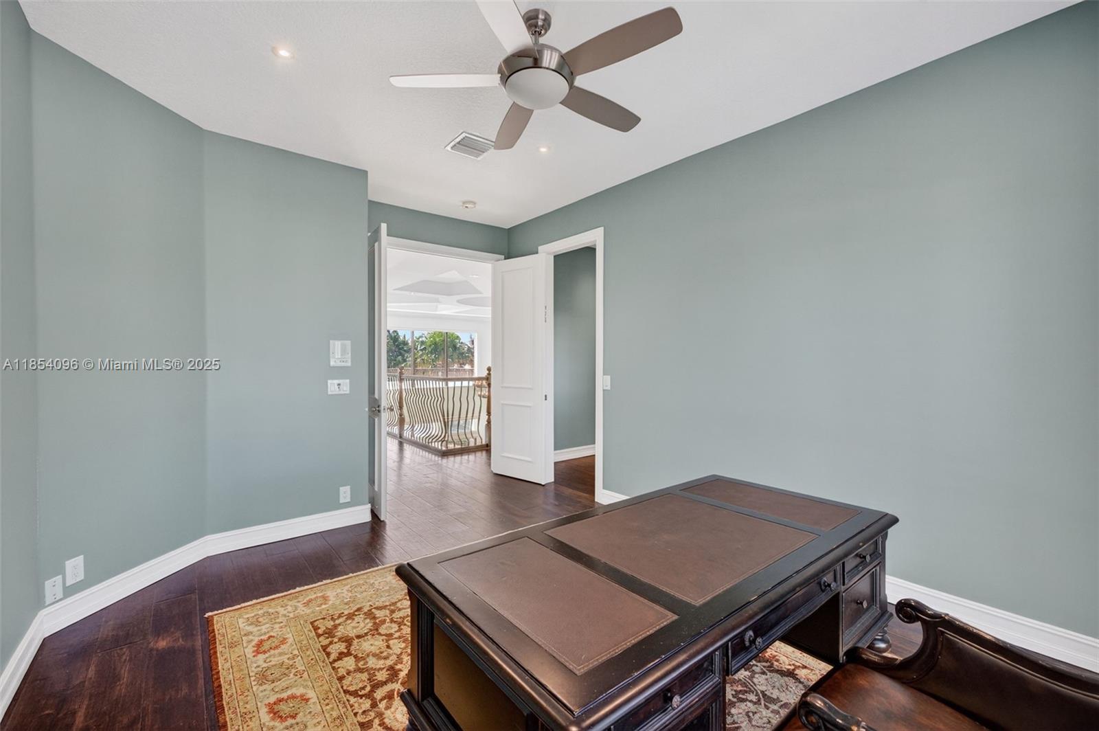 2649 NE 26th Ave Lighthouse Point, FL 33064