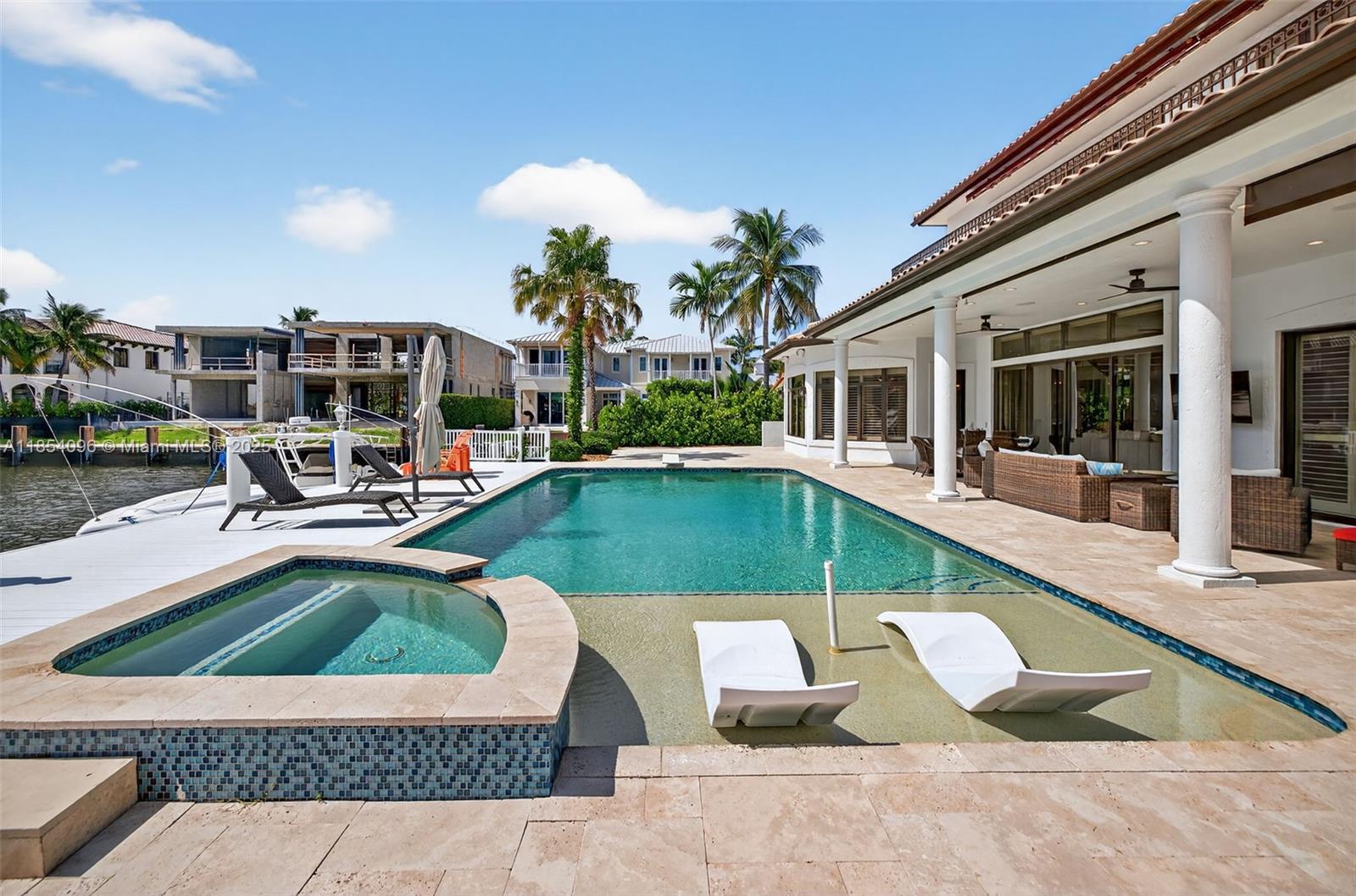 2649 NE 26th Ave Lighthouse Point, FL 33064