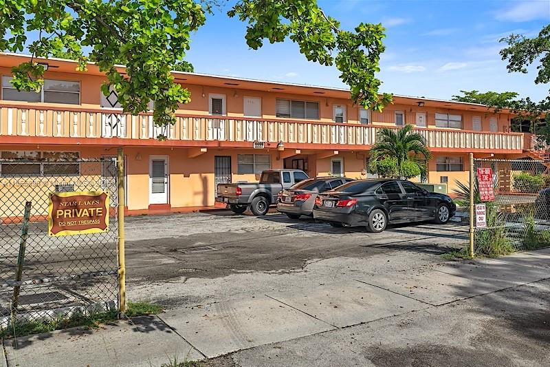 19000 NE 3rd Ct #405