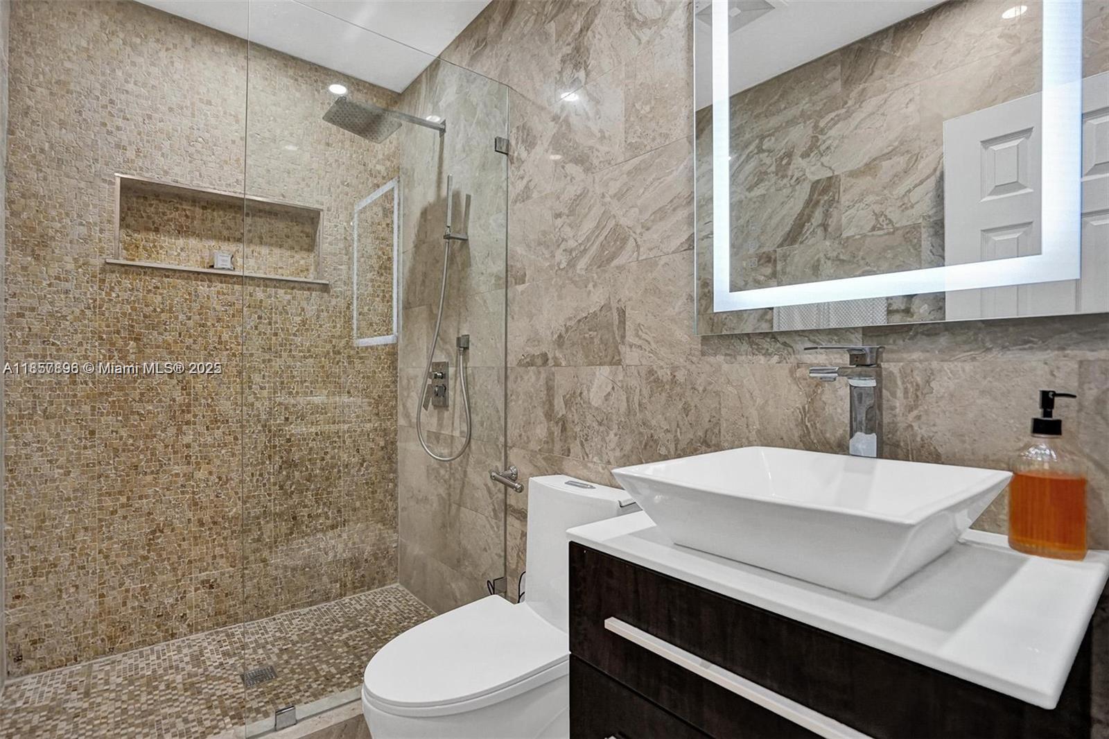 8950 SW 197th St Cutler Bay, FL 33157