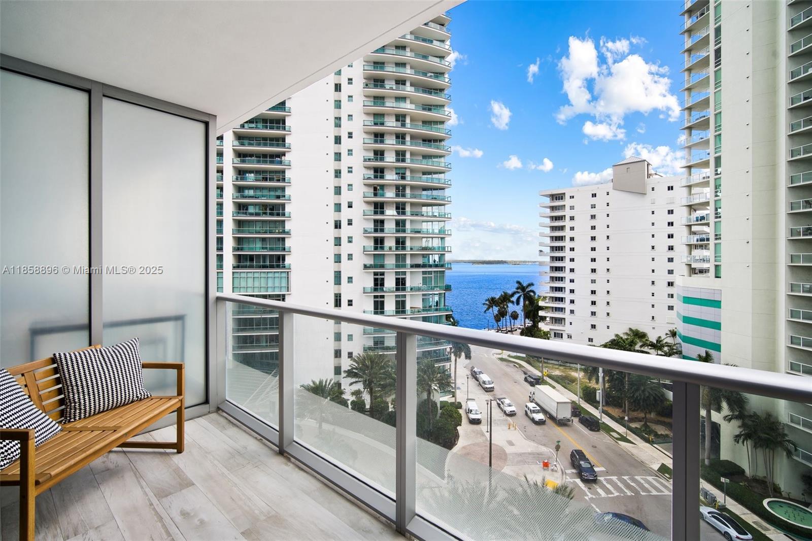 image Brickellhouse12