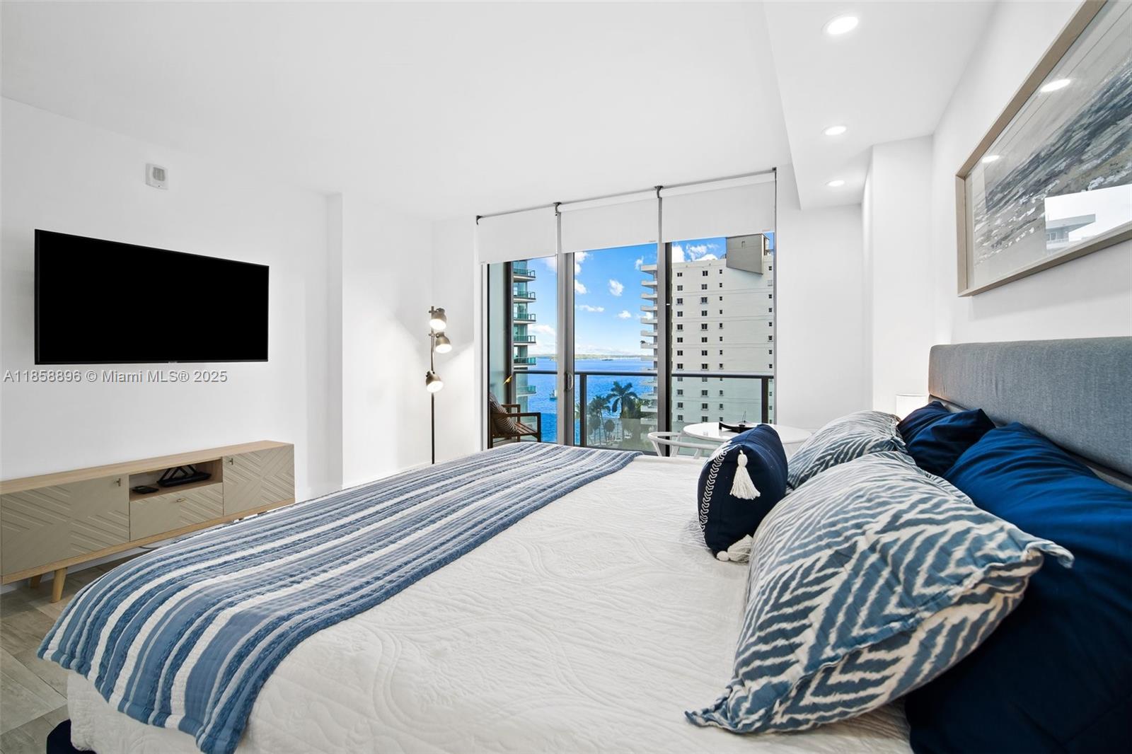 image Brickellhouse2