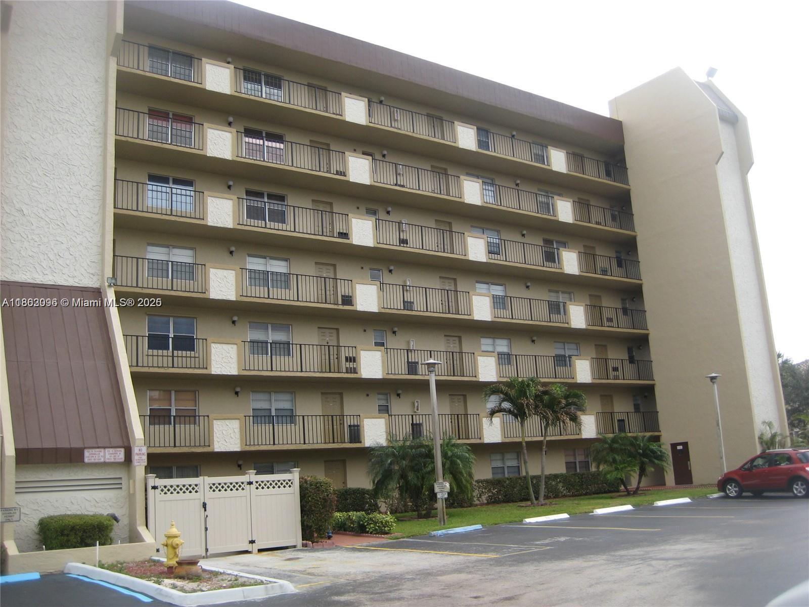 3150 W Rolling Hls Cir #601