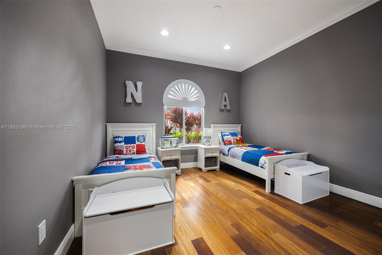 9445 SW 68th St Miami, FL 33173