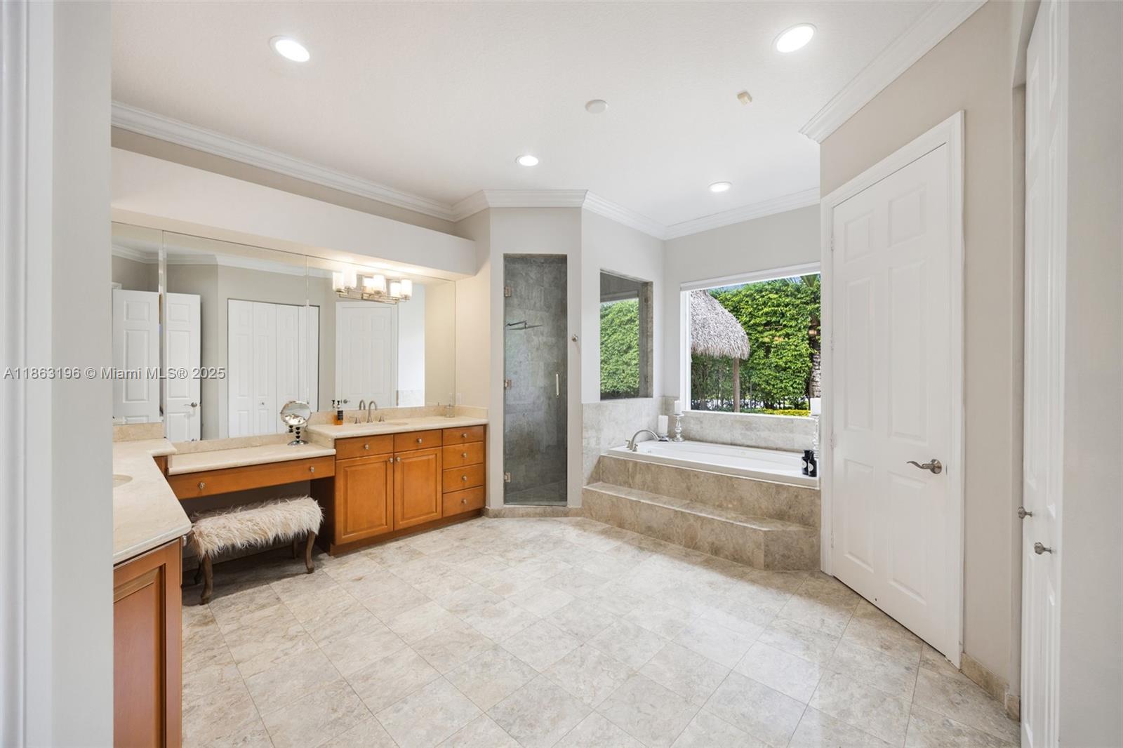 9445 SW 68th St Miami, FL 33173