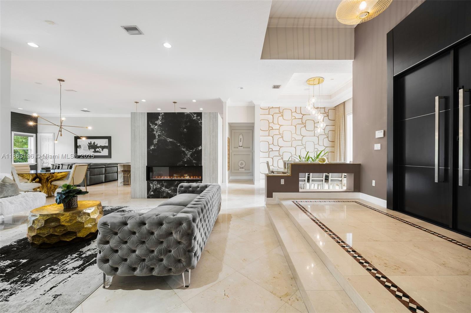 9445 SW 68th St Miami, FL 33173