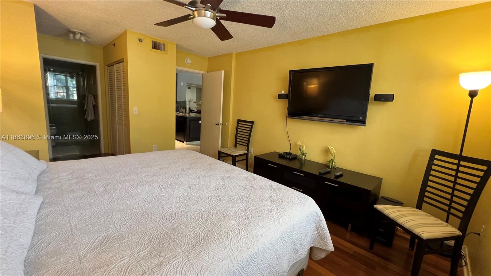 19555 E Country Clb Dr #8305,Aventura, FL 33180