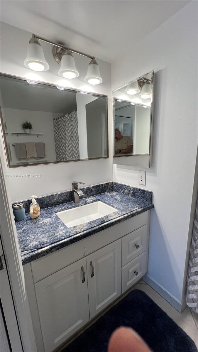 19555 E Country Clb Dr #8305,Aventura, FL 33180