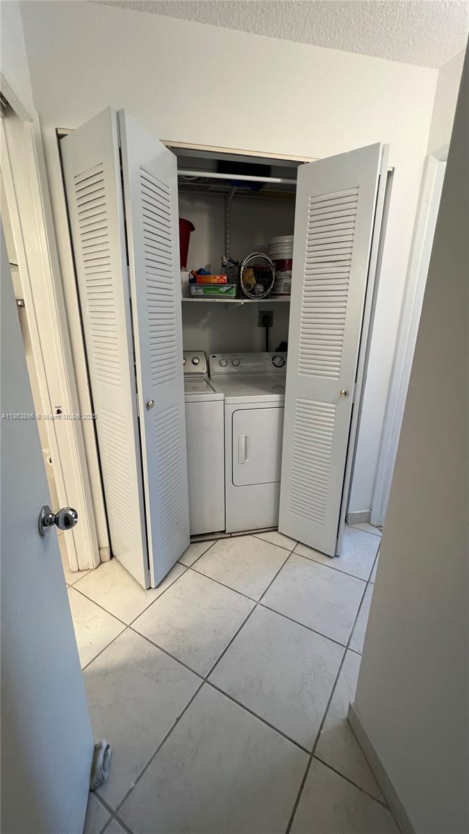 19555 E Country Clb Dr #8305,Aventura, FL 33180