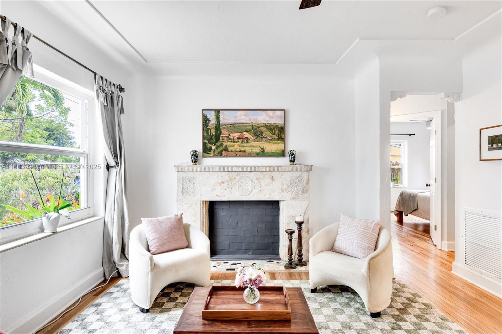 244 NW 44th St