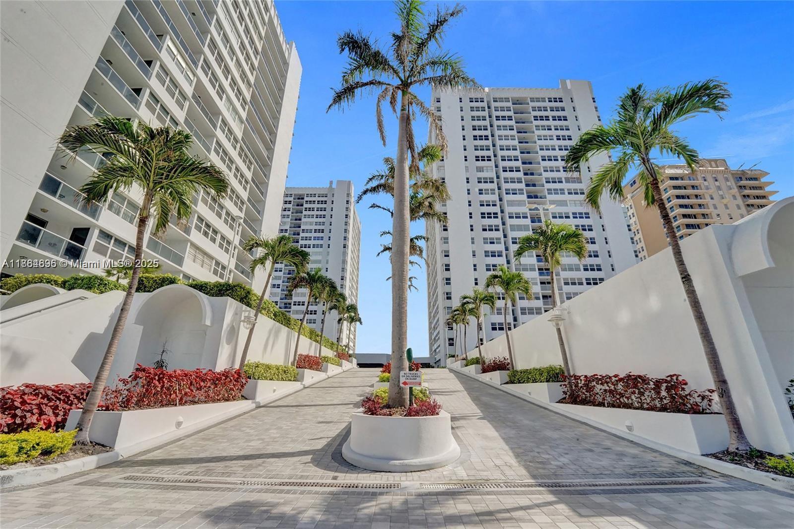 1880 S Ocean Dr #TS106