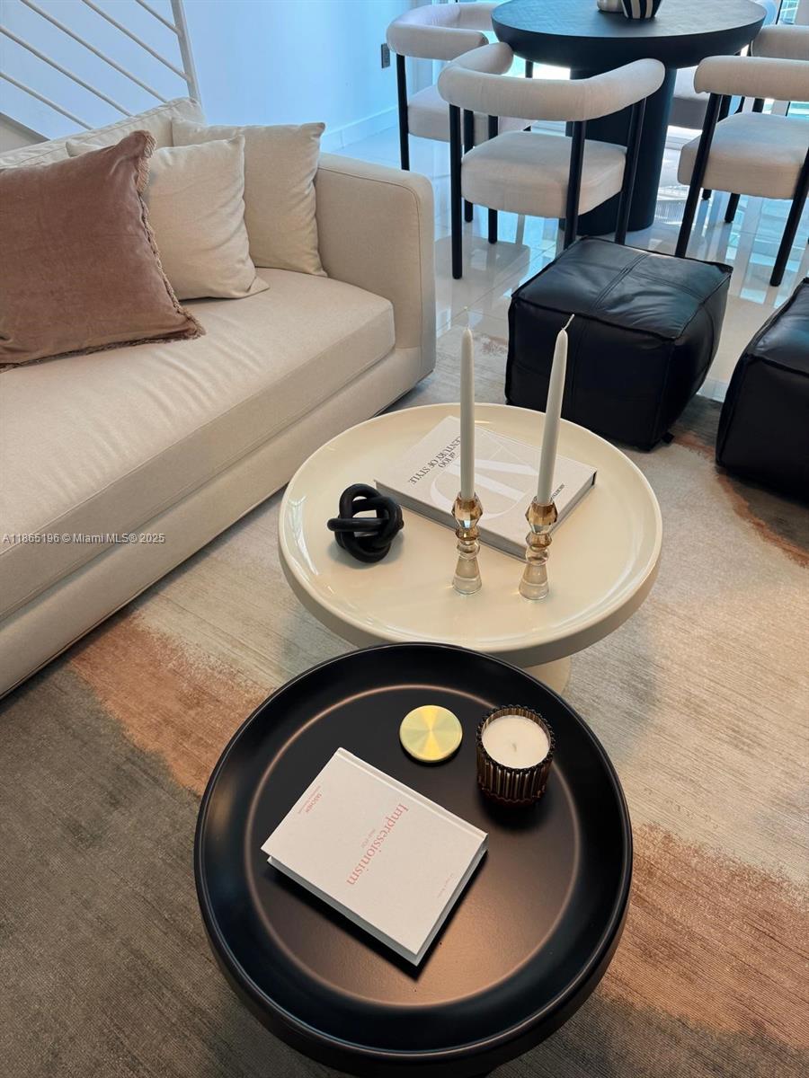 image Infinity At Brickell Cond1