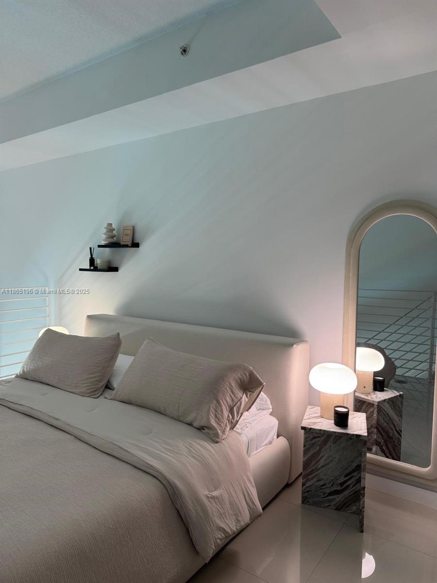 image Infinity At Brickell Cond2