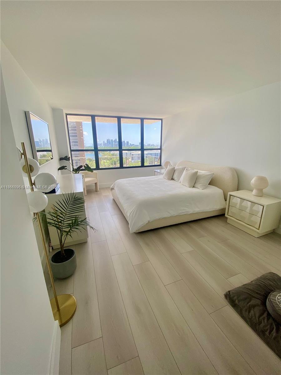 780 NE 69th St #1407 Miami, FL 33138