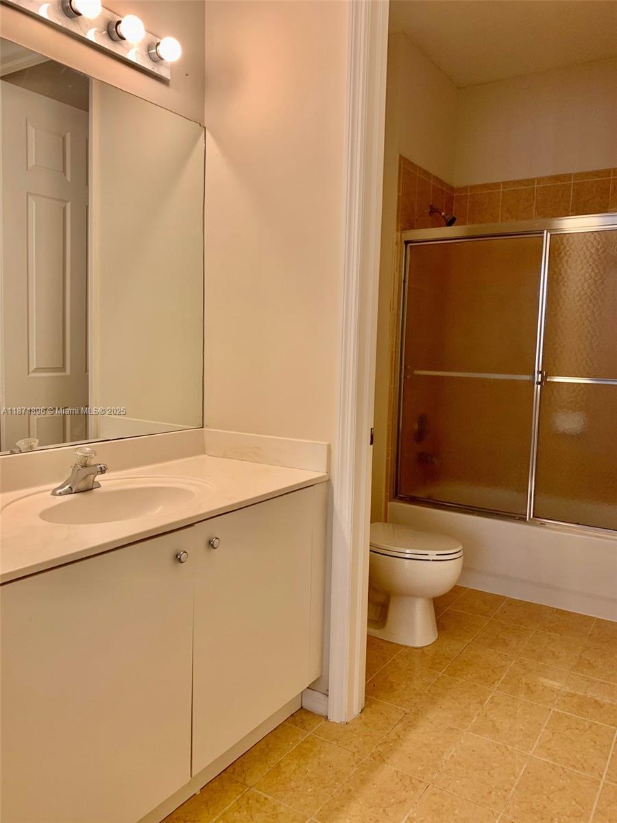 2267 NE 42nd Cir #2267 Homestead, FL 33033