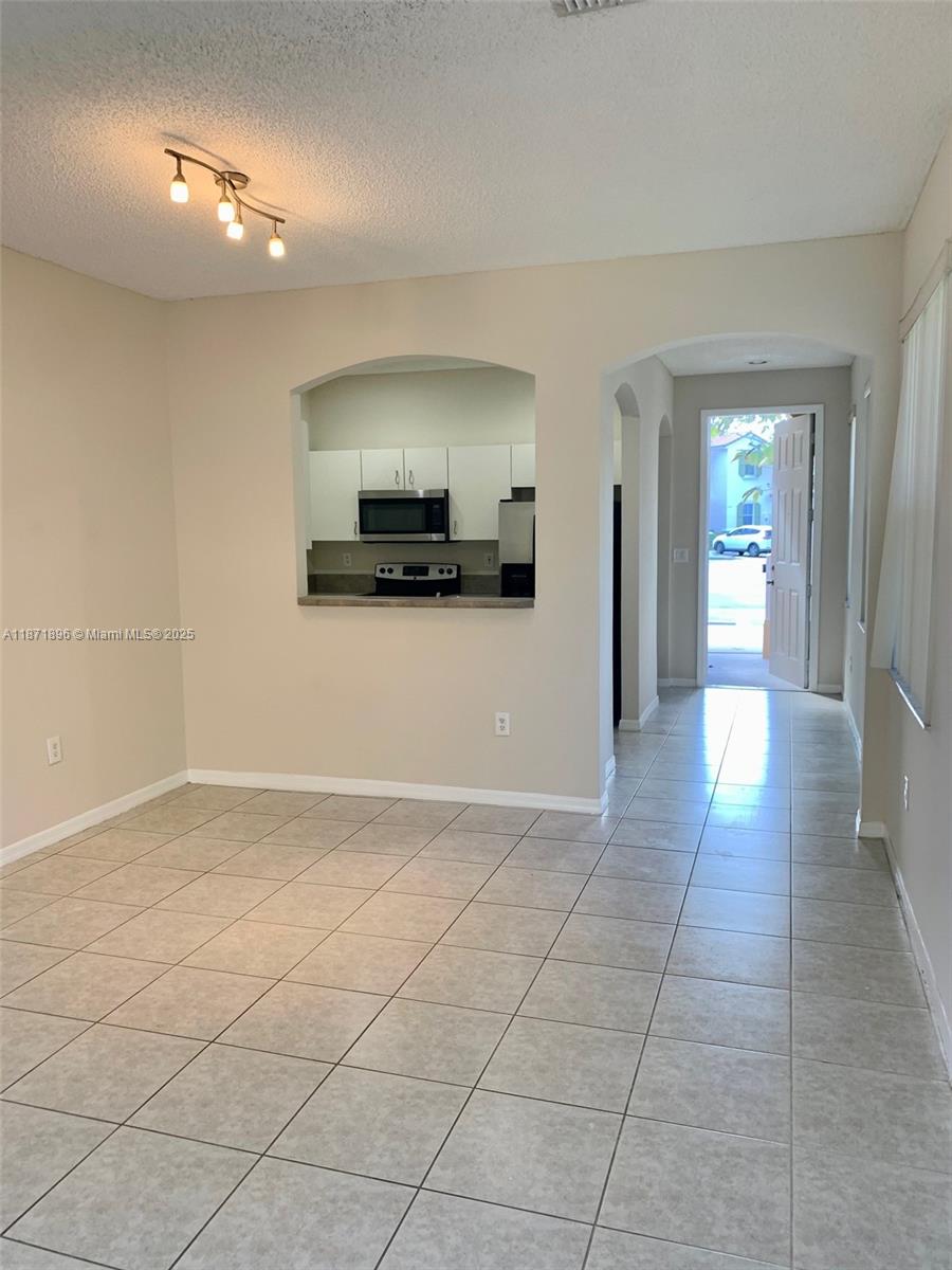 2267 NE 42nd Cir #2267 Homestead, FL 33033