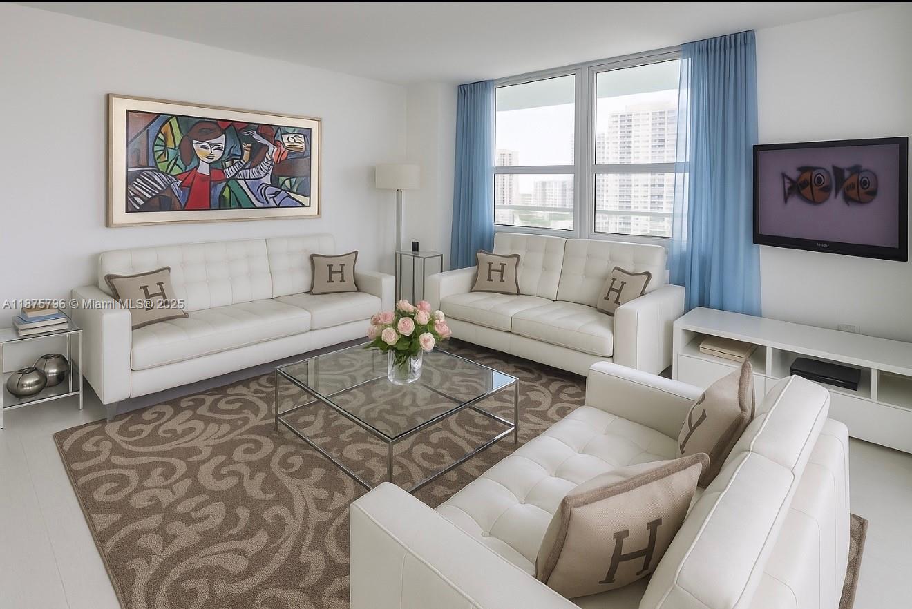 image The Floridian Condo4