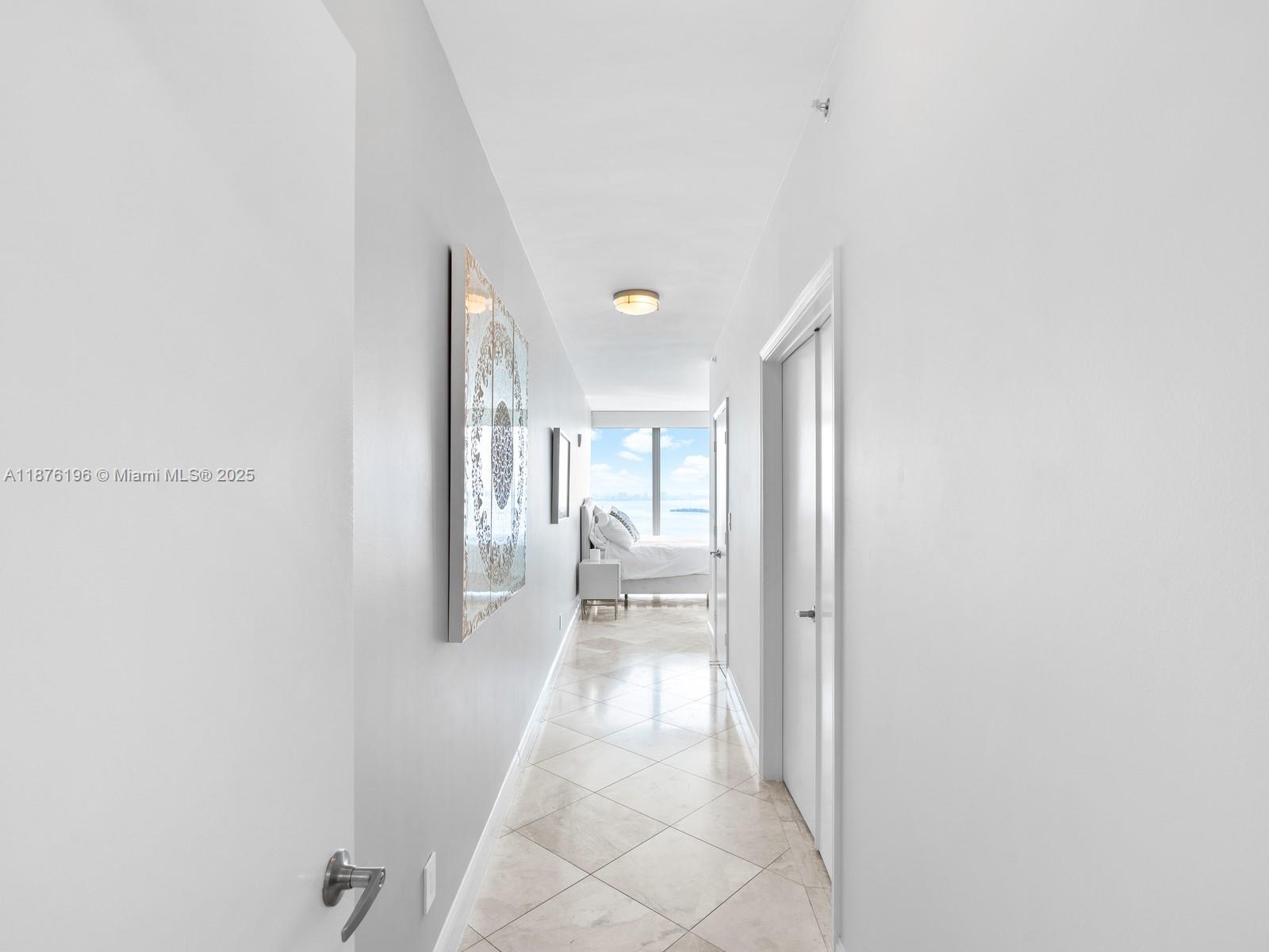image Blue Condo13
