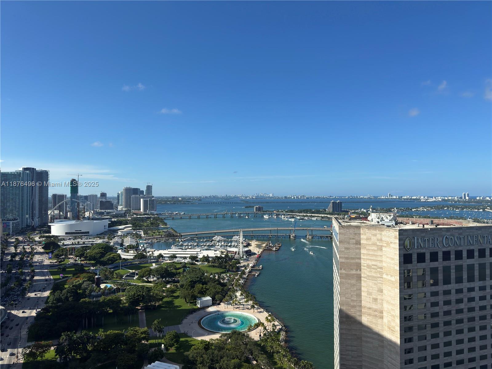 325 S Biscayne Blvd #4220
