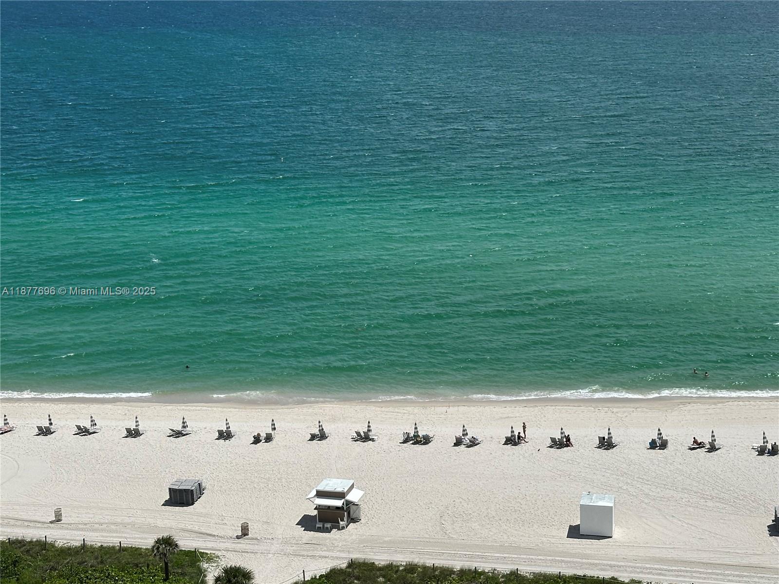 6039 Collins Ave #PH21