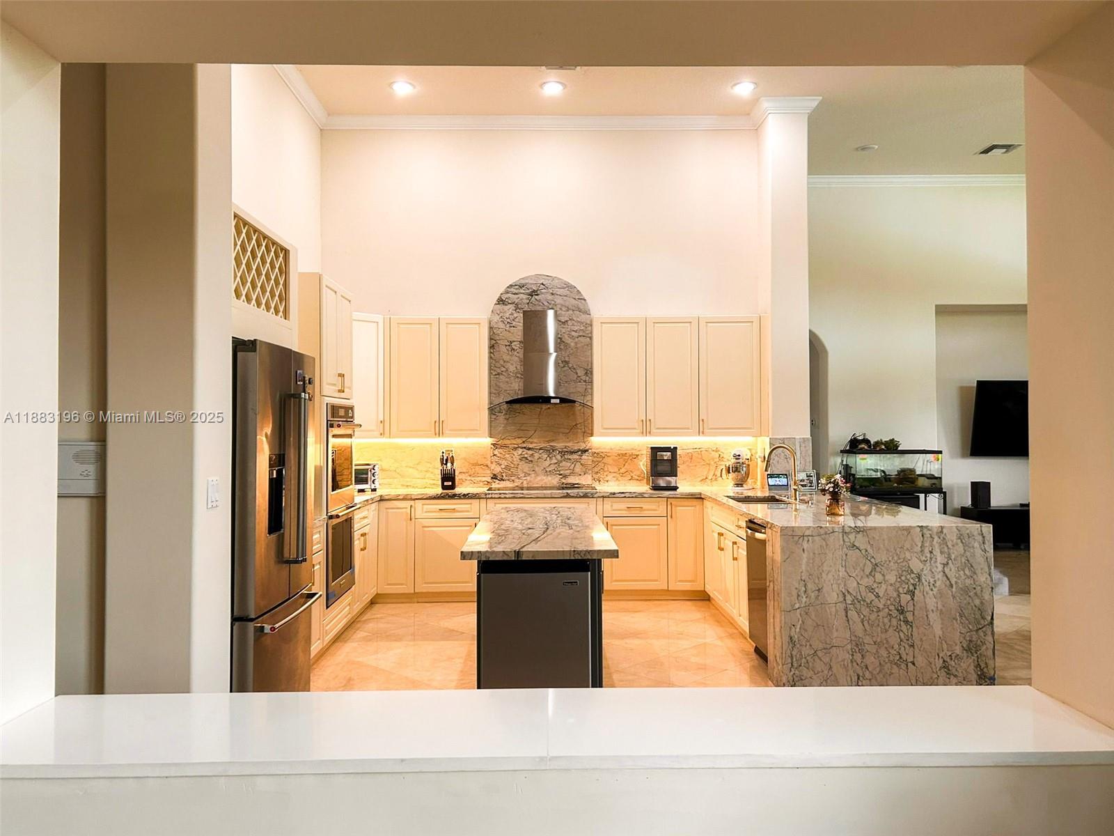 13742 NW 11th Ct Pembroke Pines, FL 33028