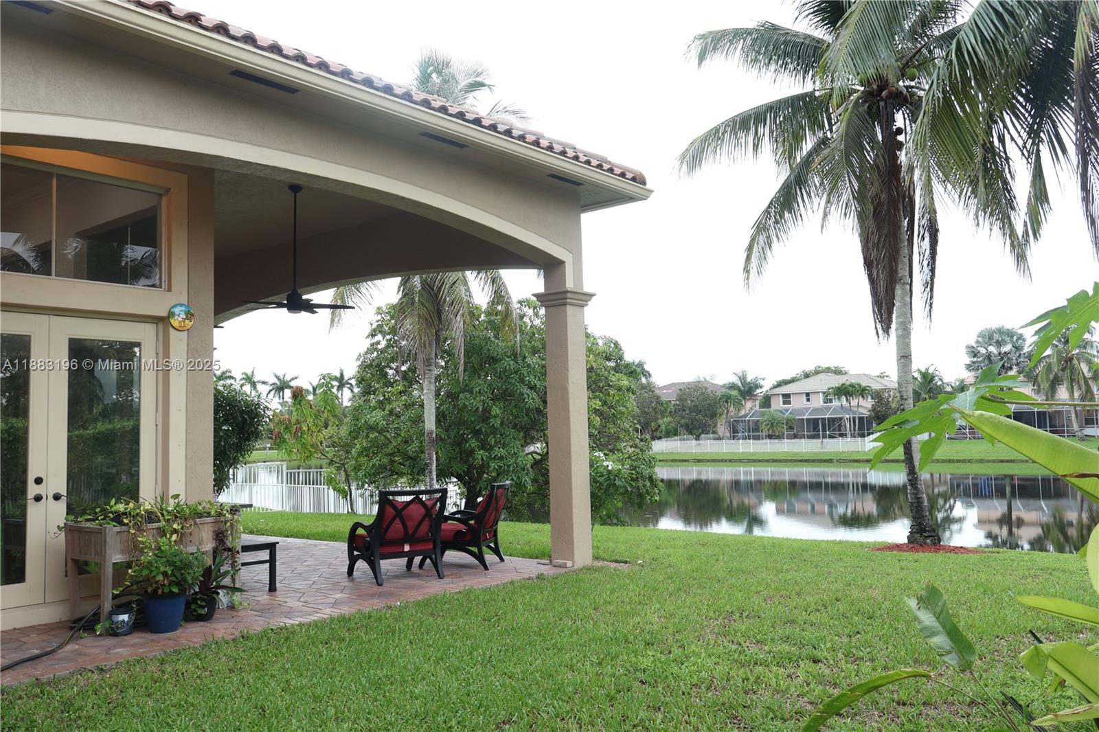 13742 NW 11th Ct Pembroke Pines, FL 33028