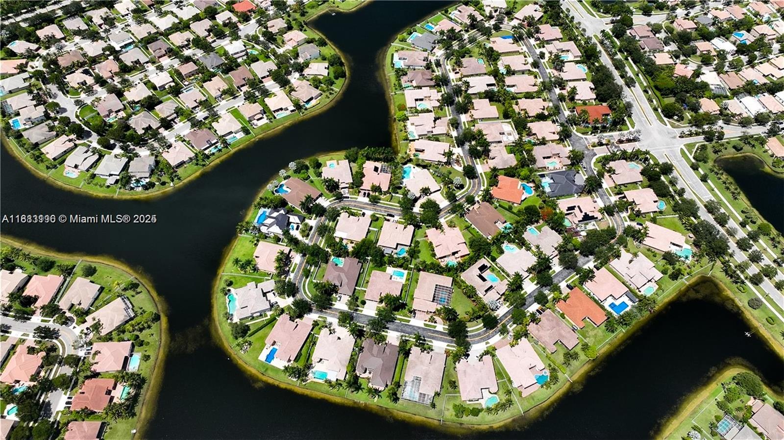 13742 NW 11th Ct Pembroke Pines, FL 33028