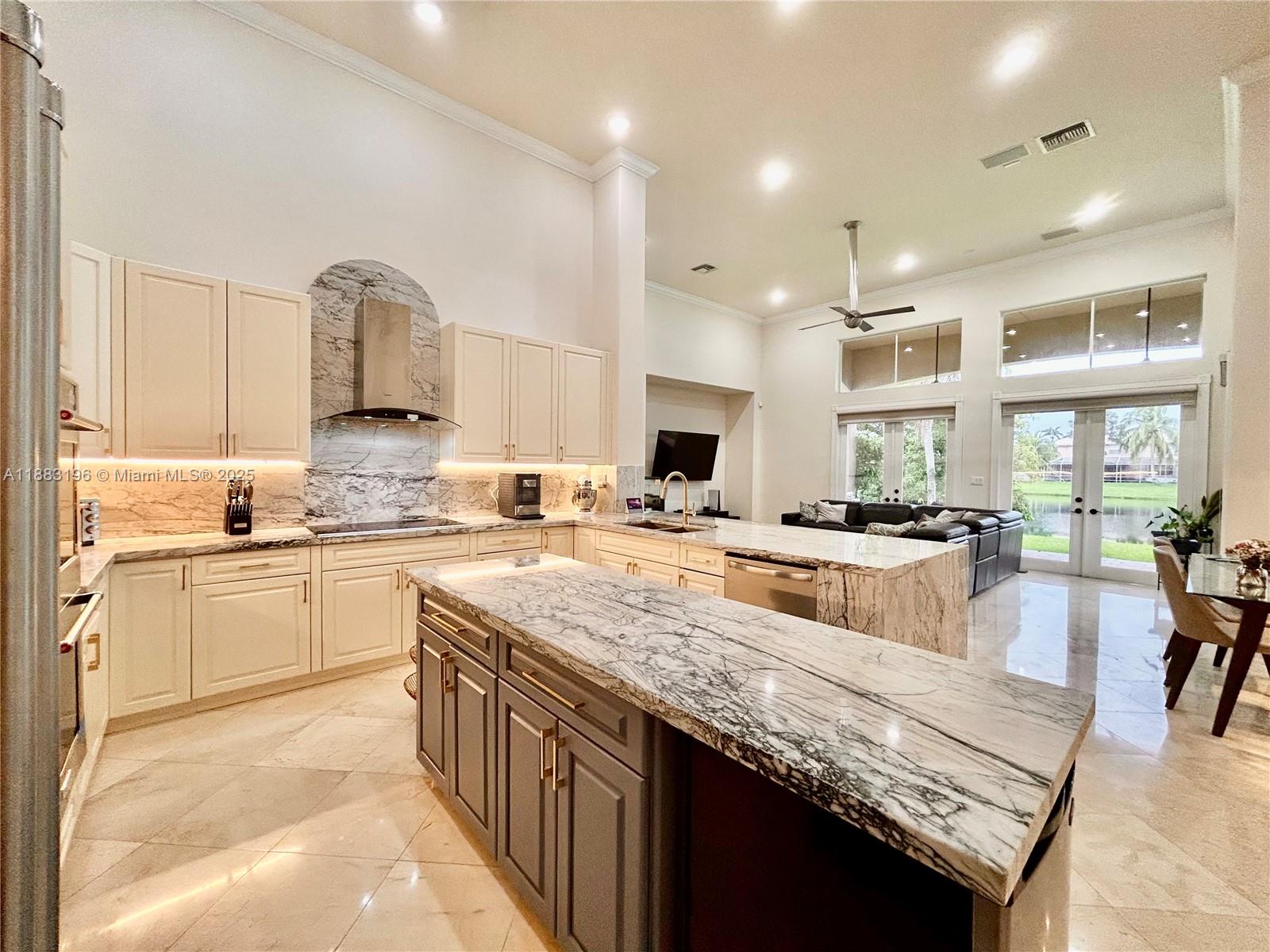 13742 NW 11th Ct Pembroke Pines, FL 33028