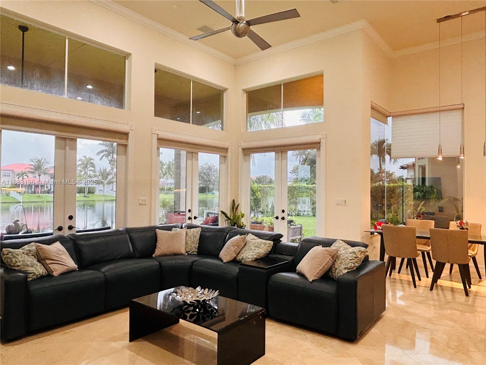 13742 NW 11th Ct Pembroke Pines, FL 33028