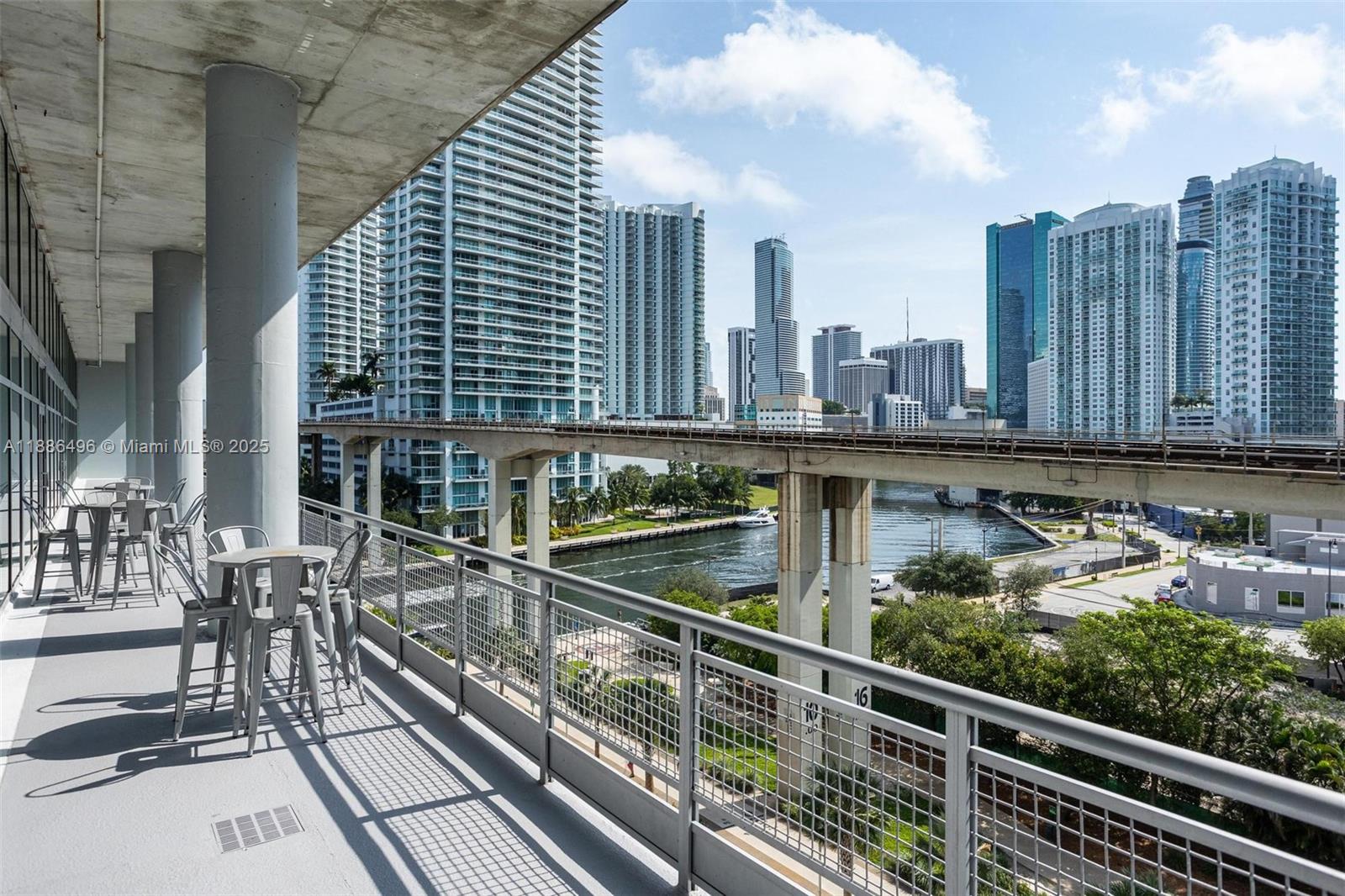 image Neo Vertika Condo21