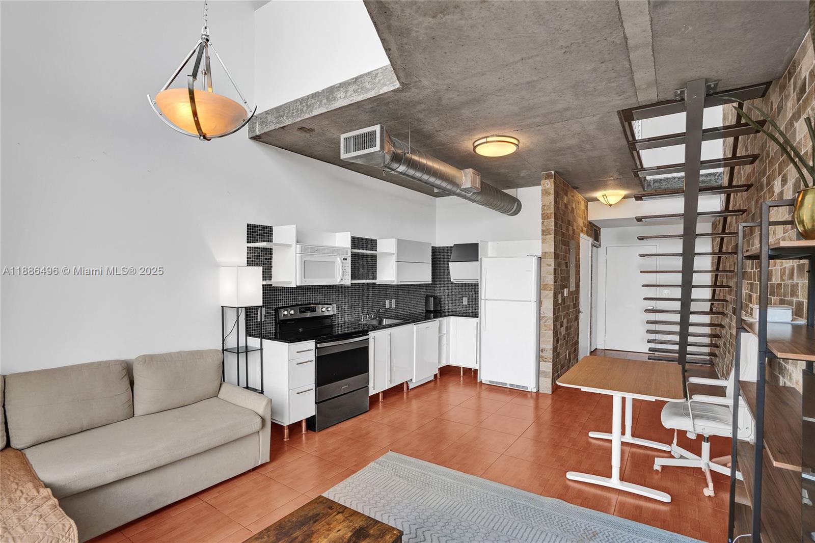 image Neo Vertika Condo2