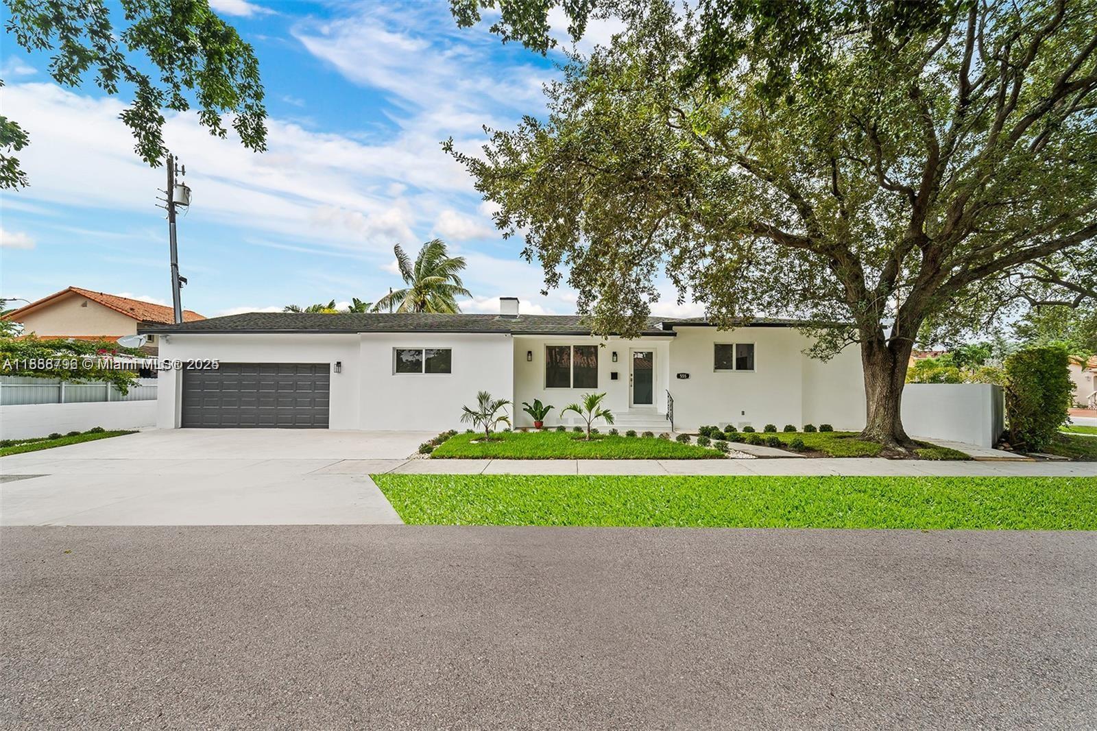 555 SW 51st Ave