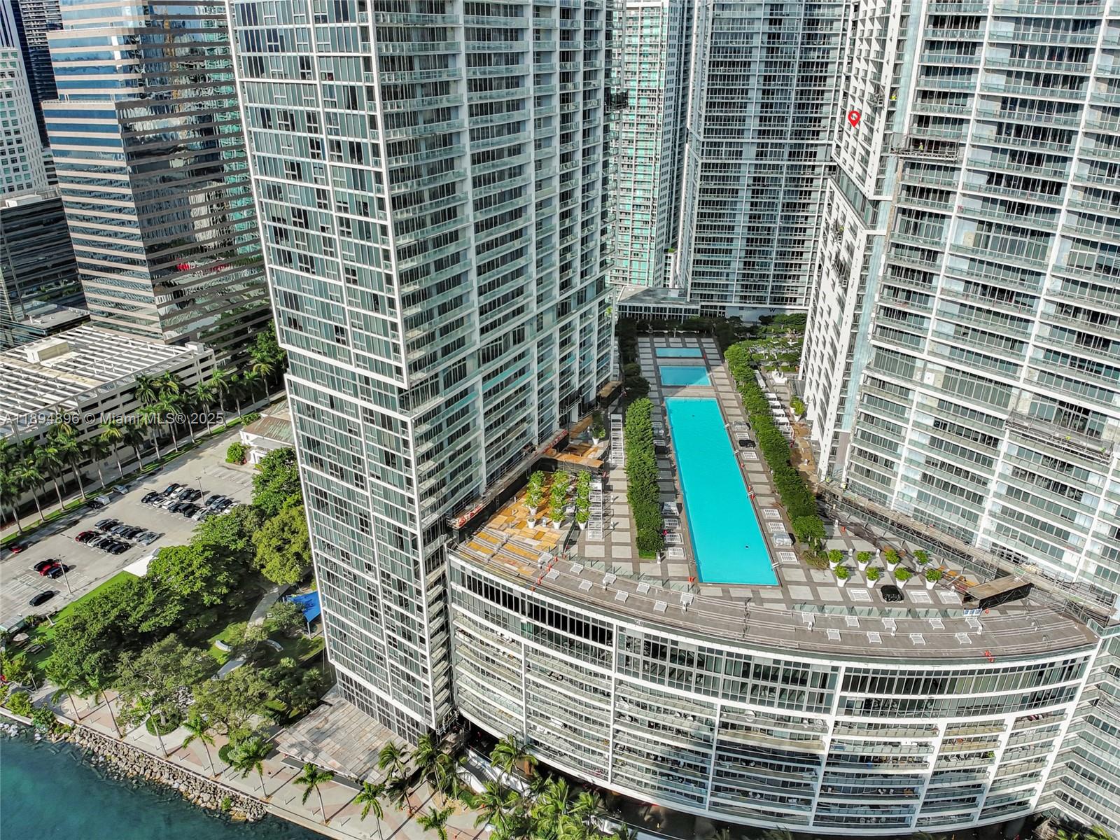 image Icon Brickell17