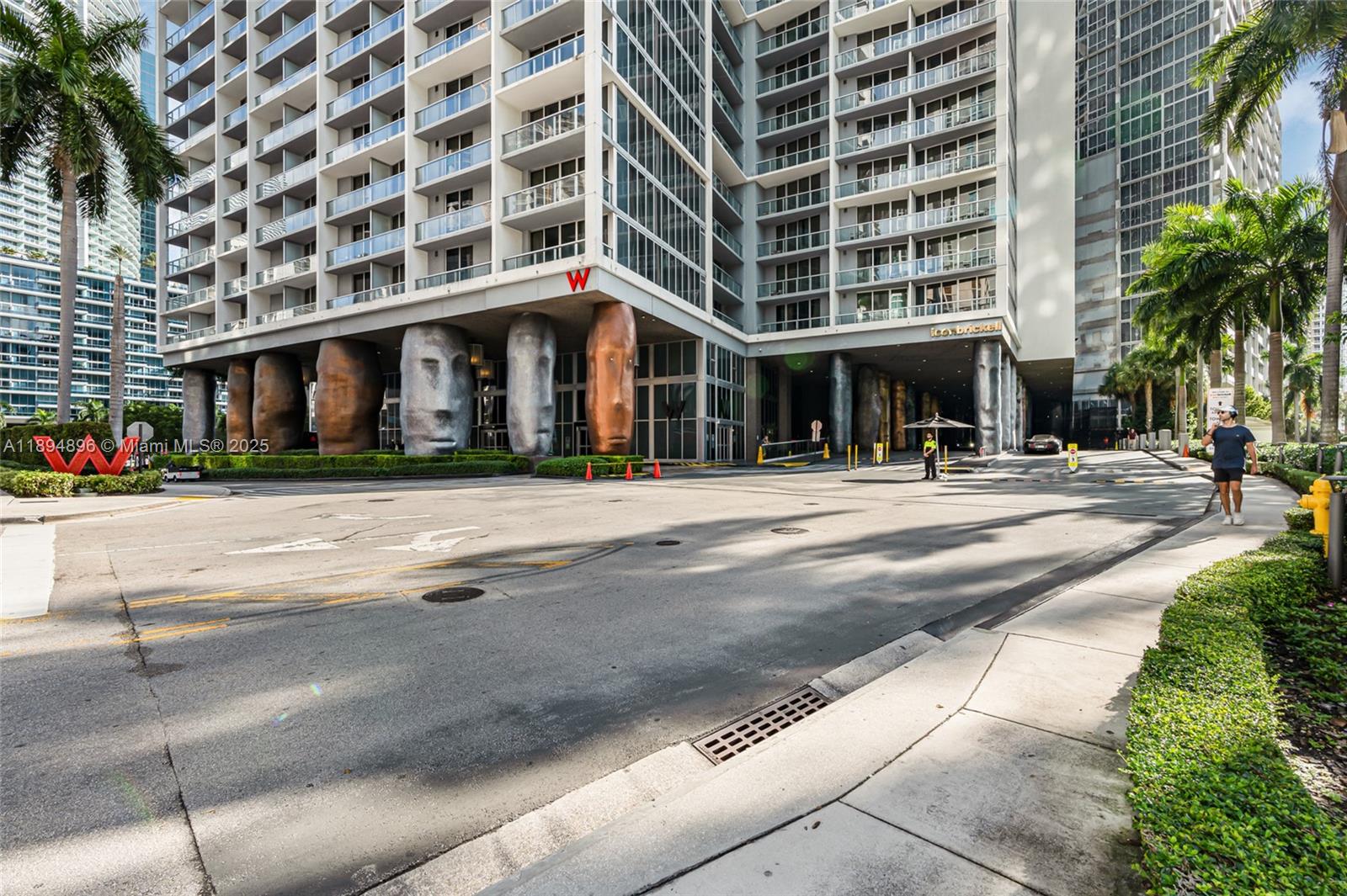image Icon Brickell22