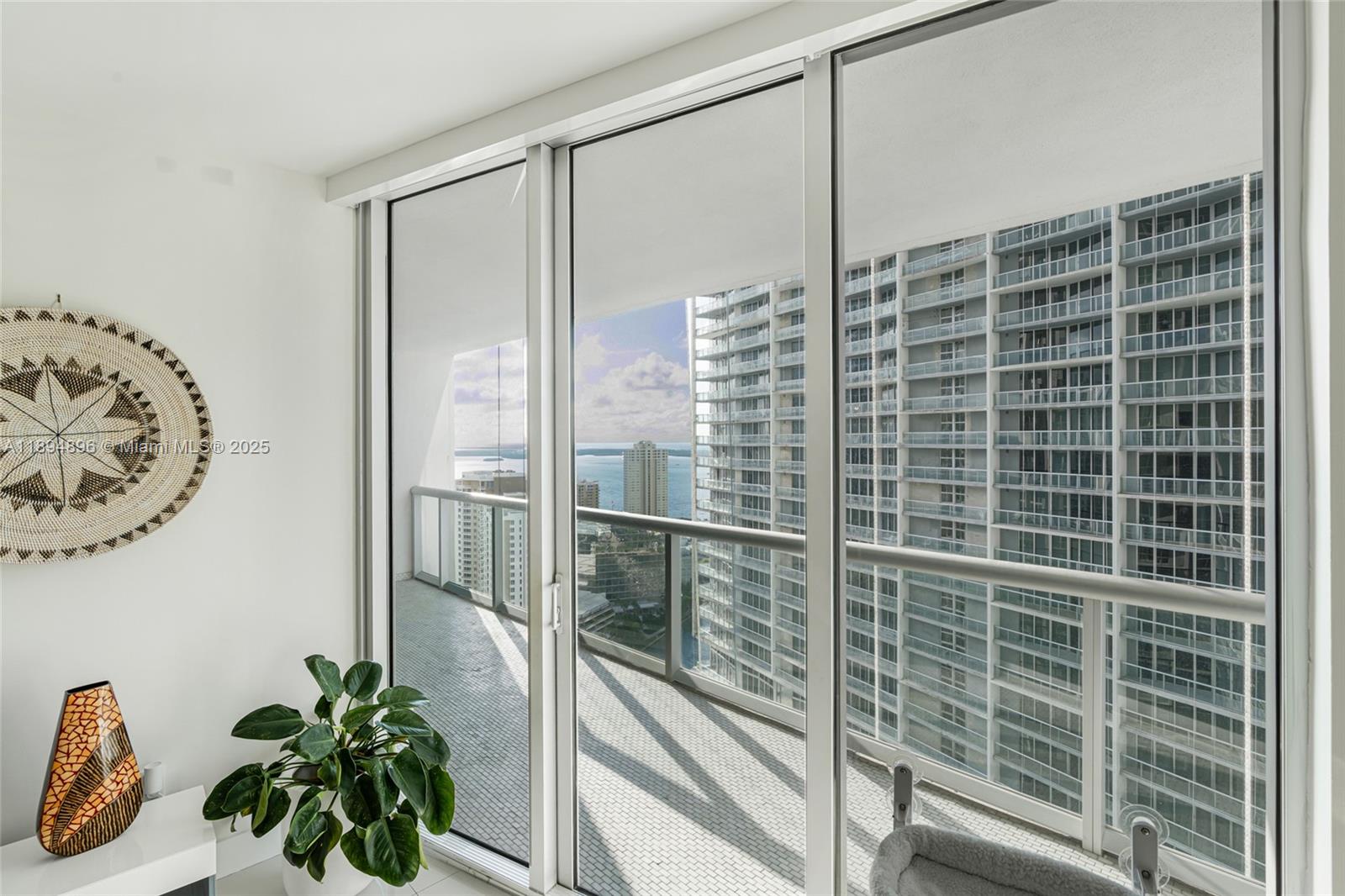 image Icon Brickell2
