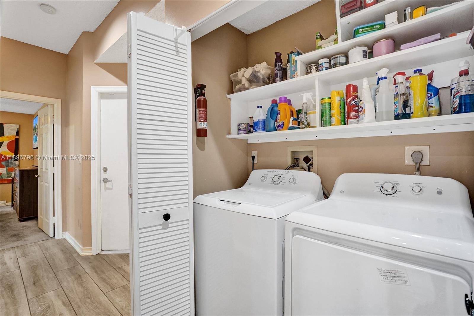 15825 SW 11th St Pembroke Pines, FL 33027