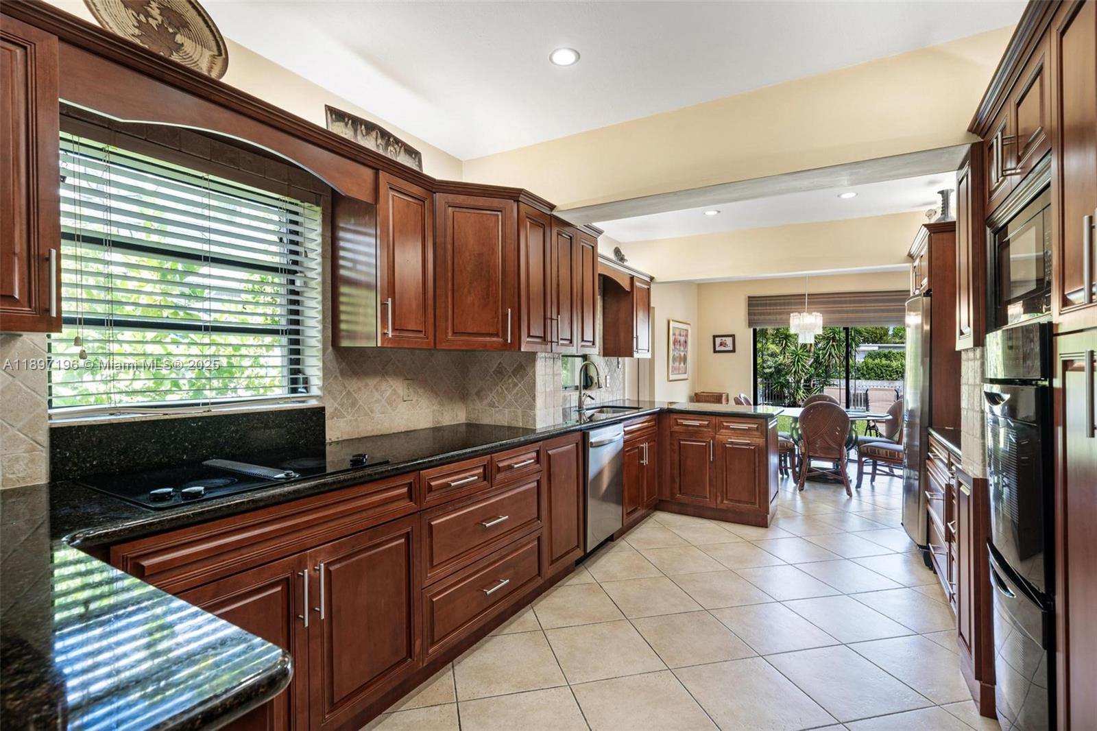 1855 Daytonia Rd Miami Beach, FL 33141