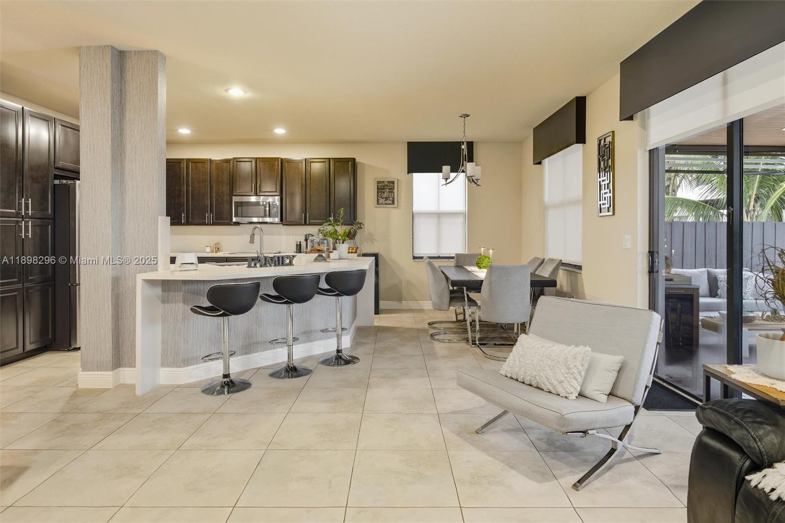 8870 NW 99th Path Doral, FL 33178