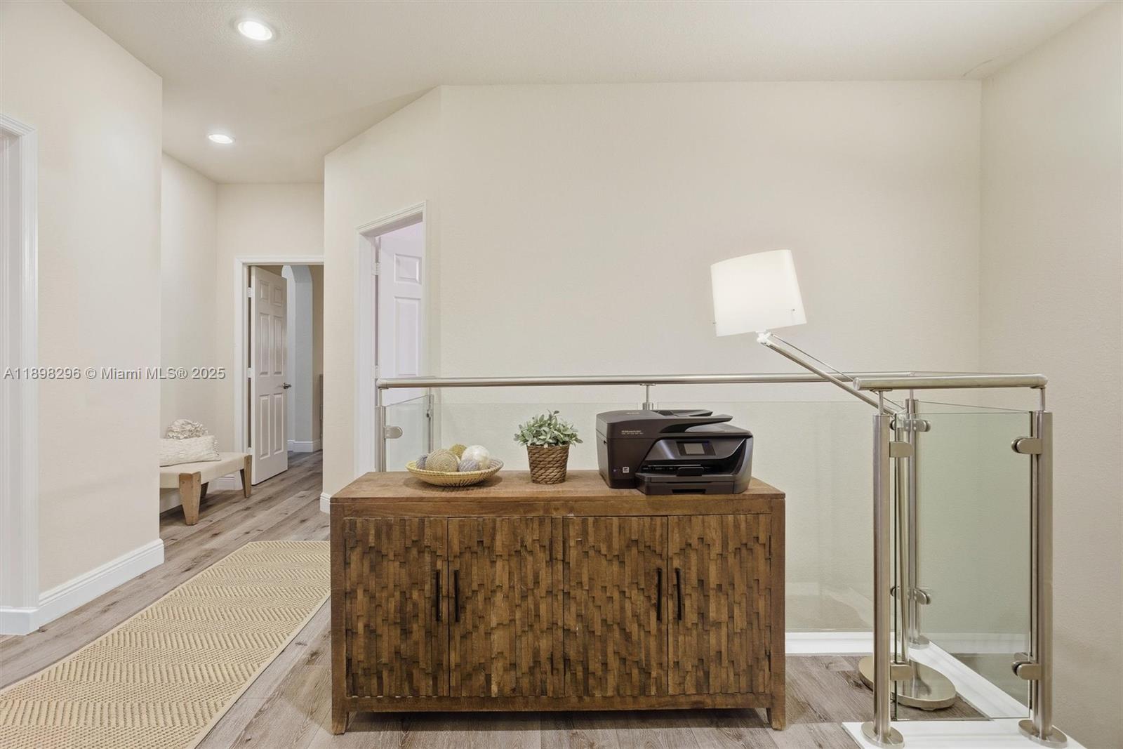 8870 NW 99th Path Doral, FL 33178