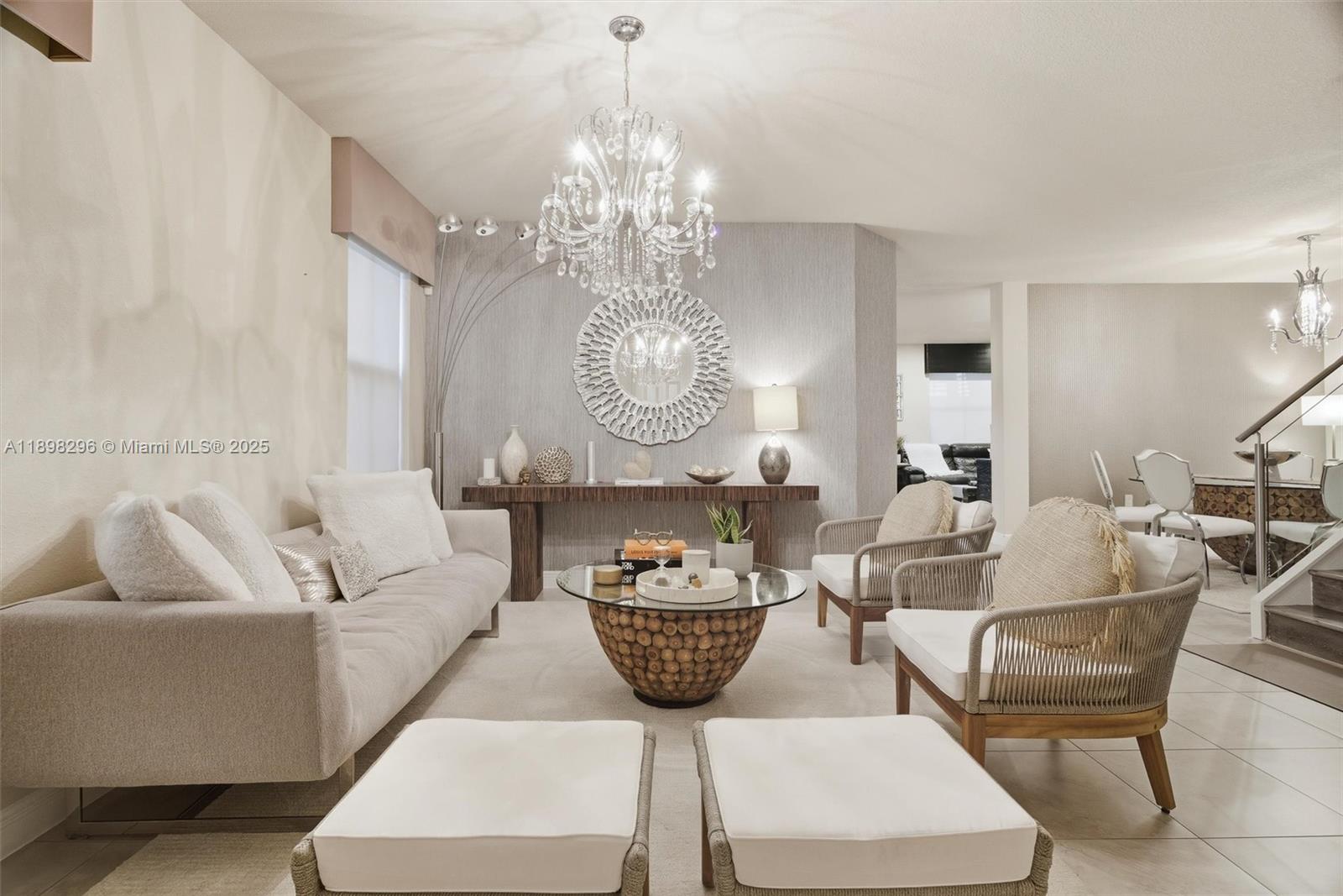 8870 NW 99th Path Doral, FL 33178