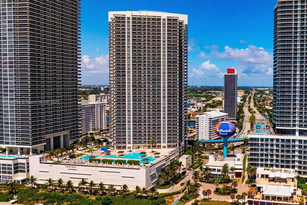 1800 S Ocean Dr #3102