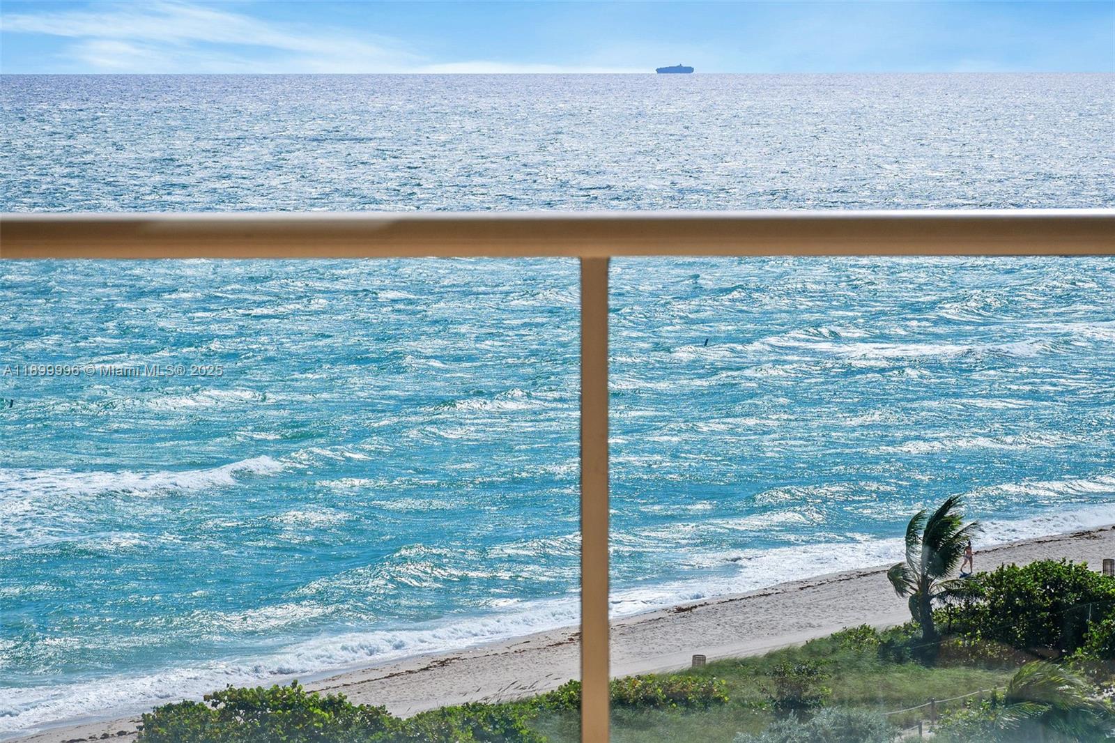 8925 Collins Ave #9J Surfside, FL 33154