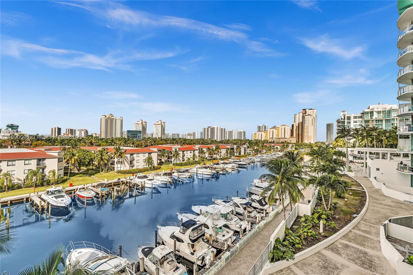 image Uptown Marina Lofts22