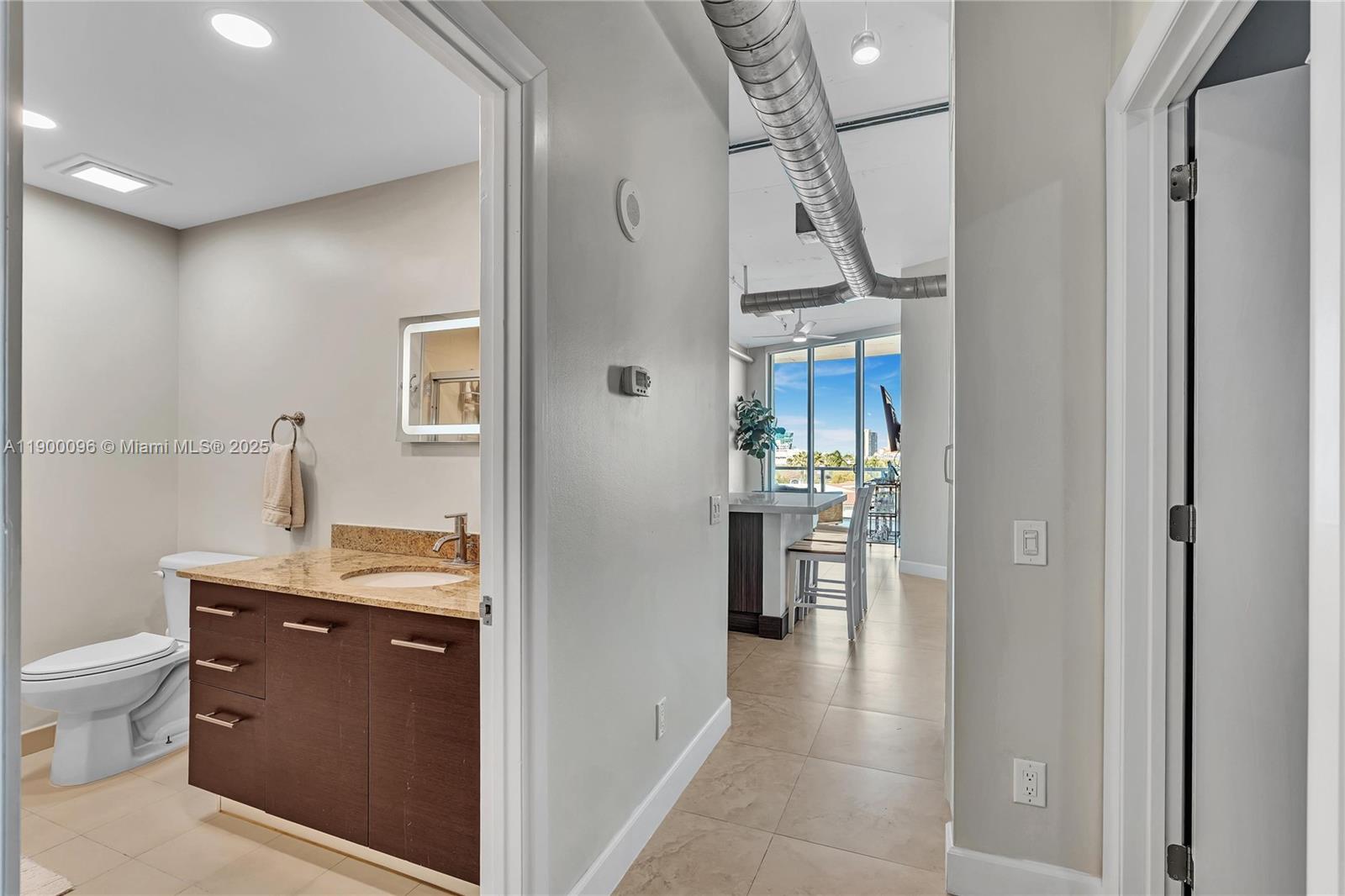 image Uptown Marina Lofts37