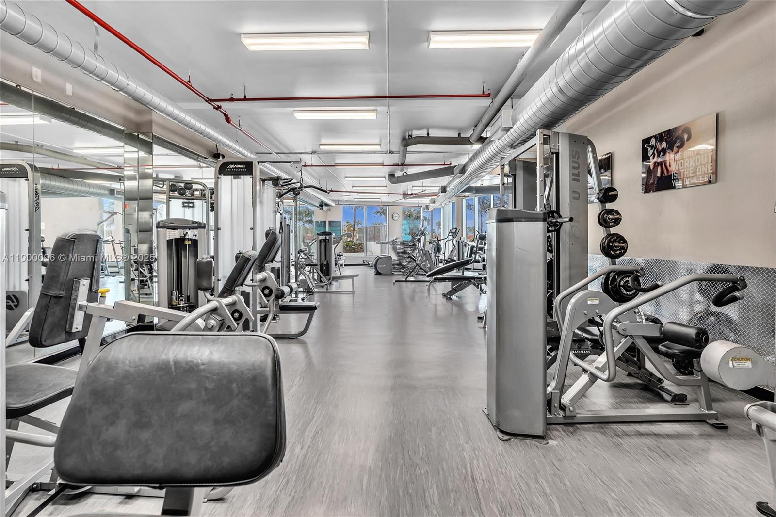 image Uptown Marina Lofts51