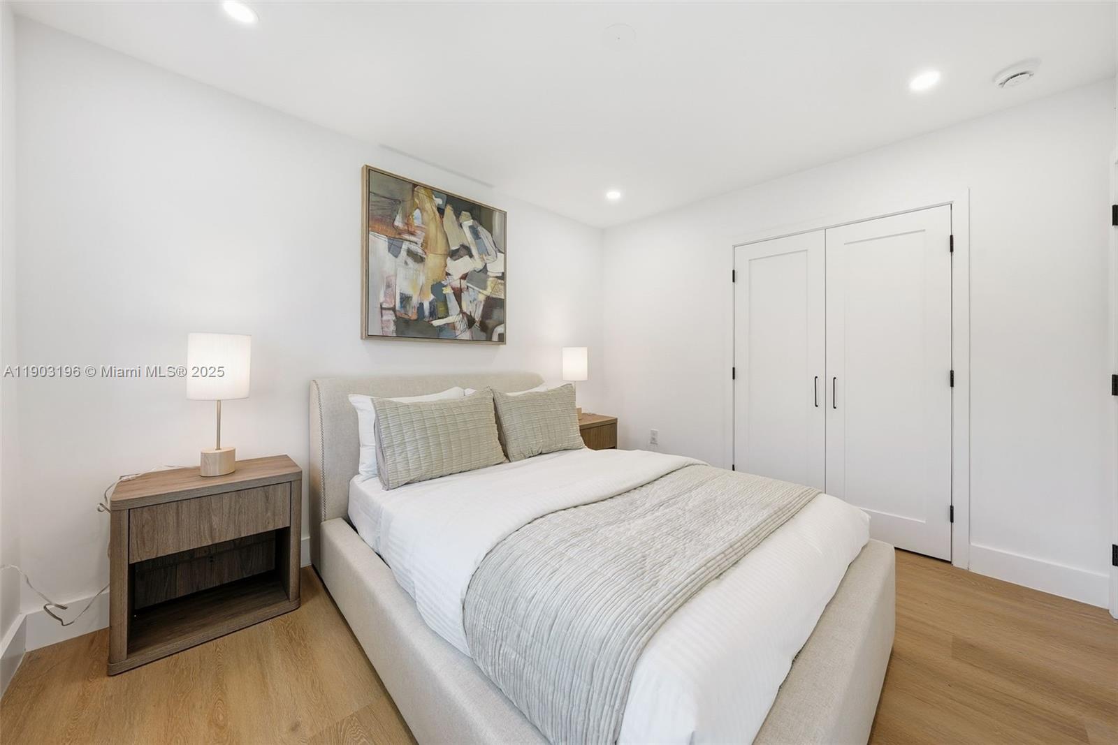 2544 SW 19th St Miami, FL 33145