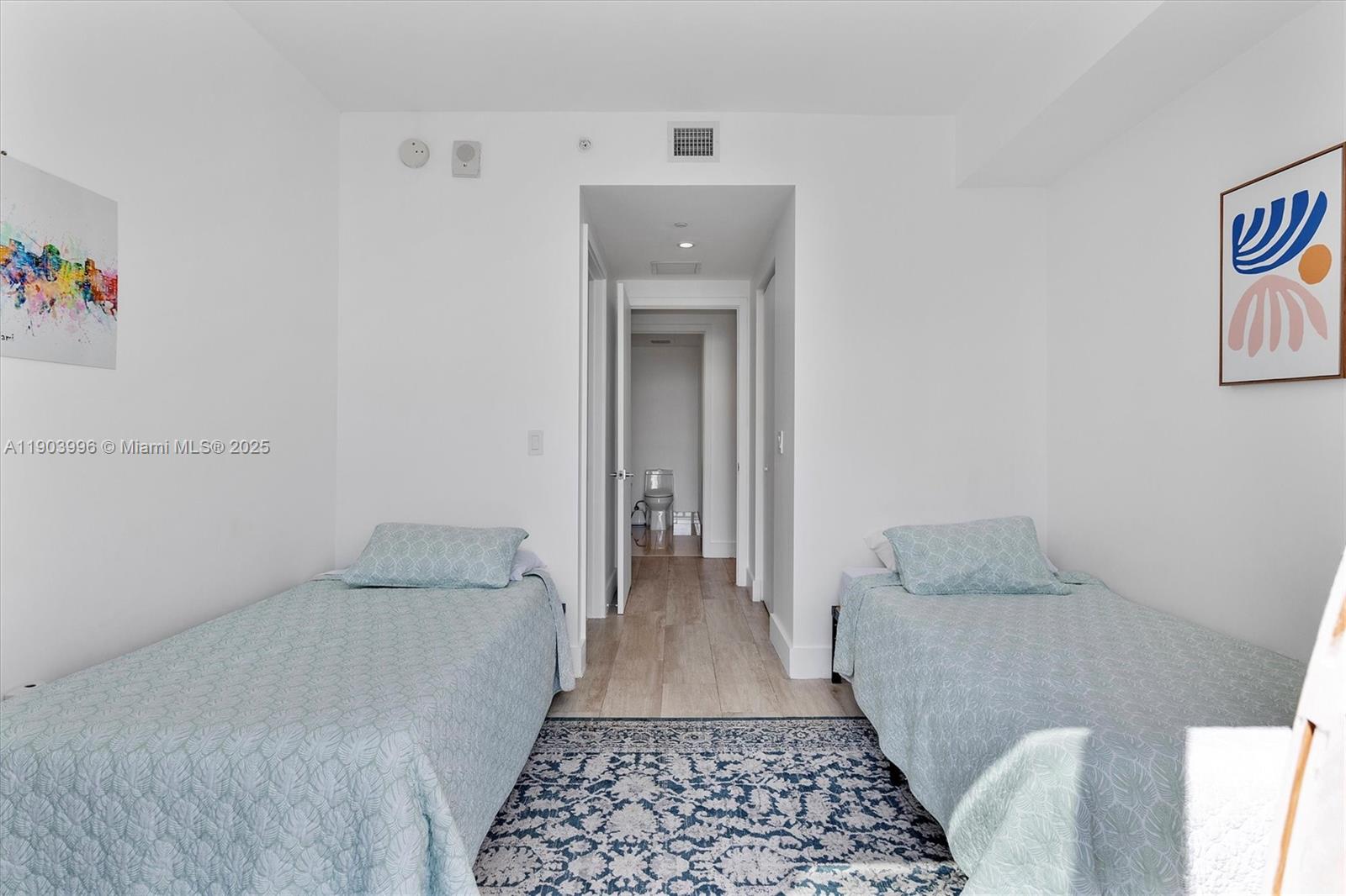 121 NE 34th St #1208 Miami, FL 33137